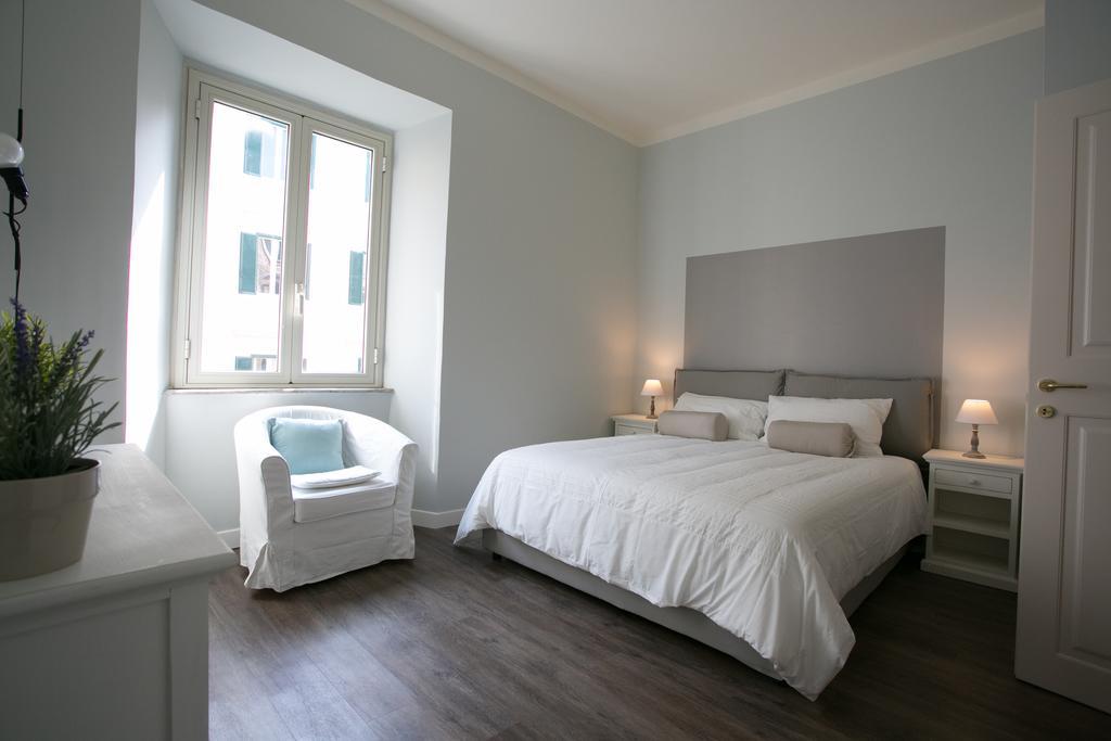 Cola Di Rienzo A E B Apartment Roma Exterior foto